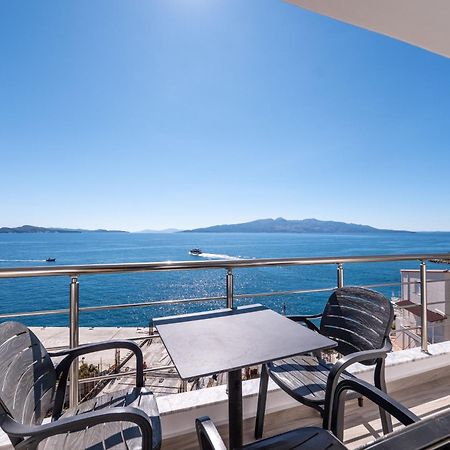 Erioni Hotel Sarandë Esterno foto