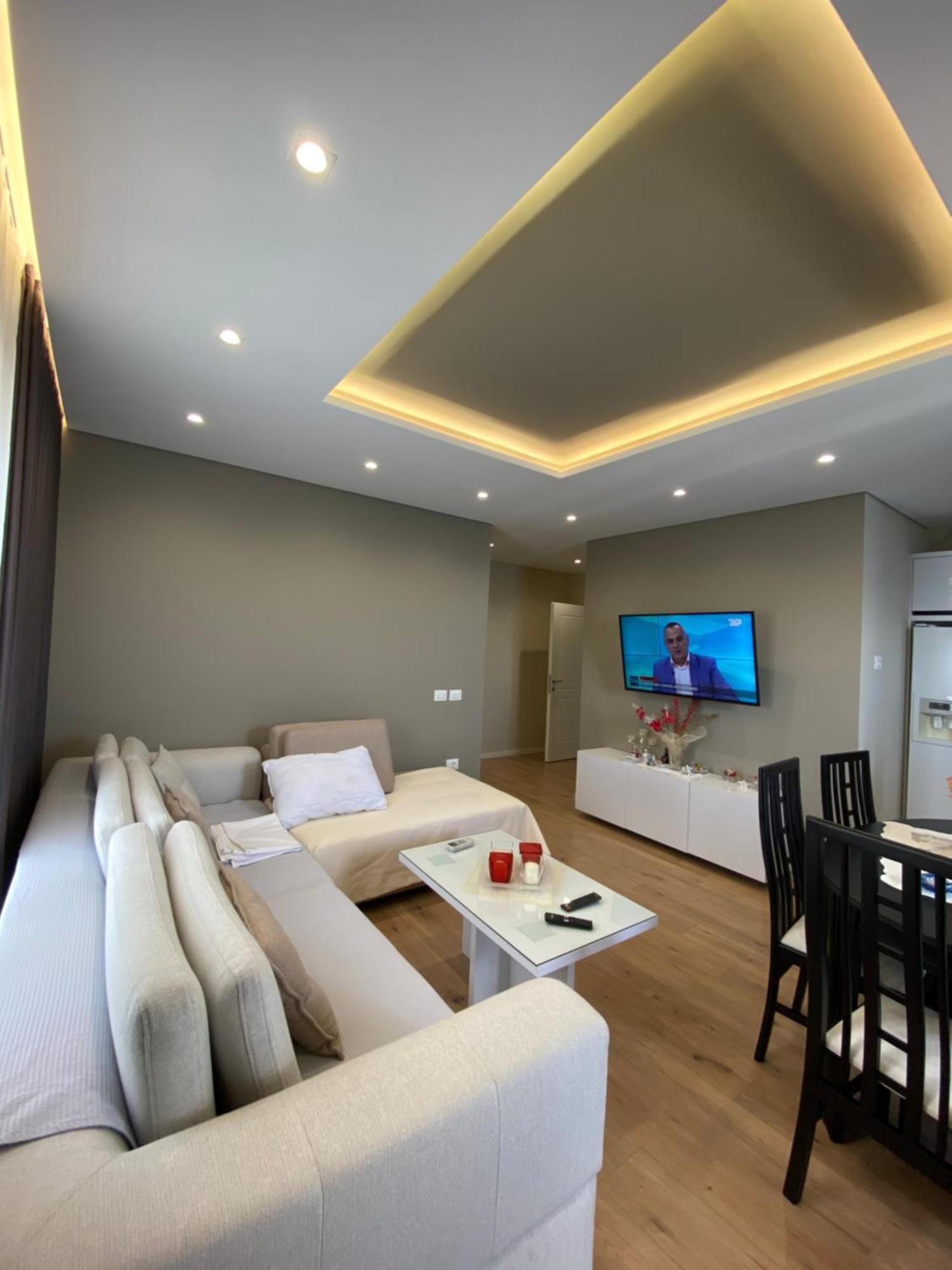 Erioni Hotel Sarandë Esterno foto