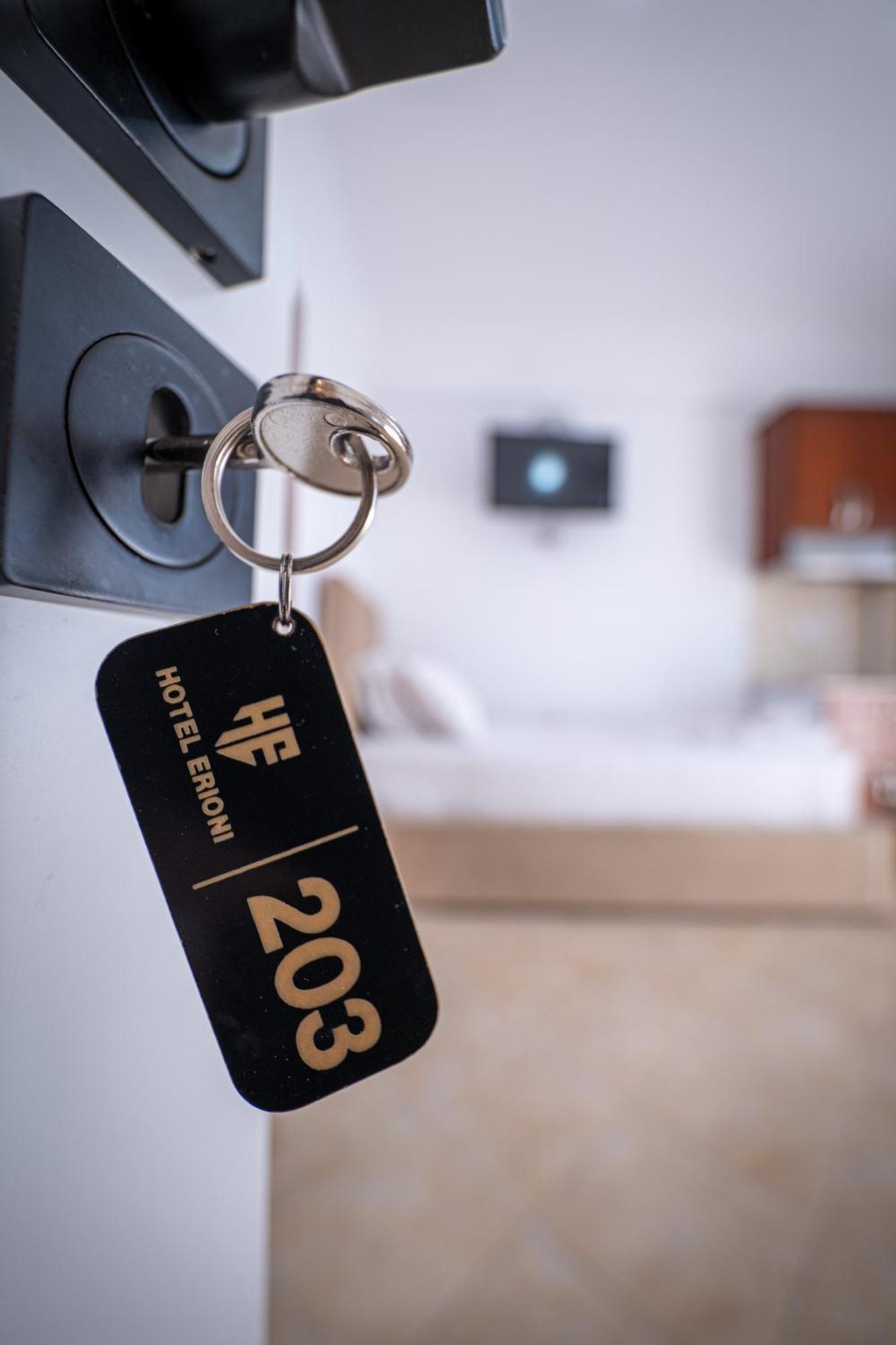 Erioni Hotel Sarandë Esterno foto